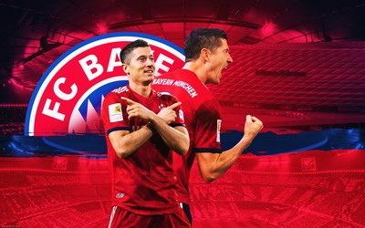 冠军体育精华-佐默扑出点球后与队友拥抱